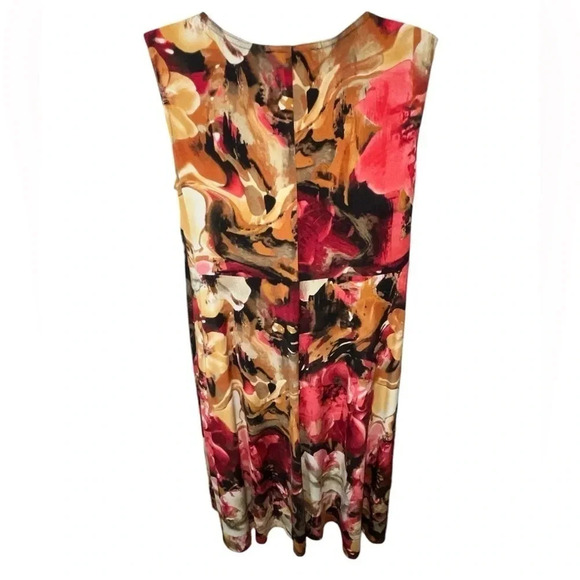 R & M Richards | Floral-Abstract Sleeveless Dress - Picture 2 of 5